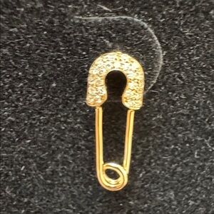 NWT 14k Yellow Gold and Diamond Safety Pin Earrings with clutch backing.